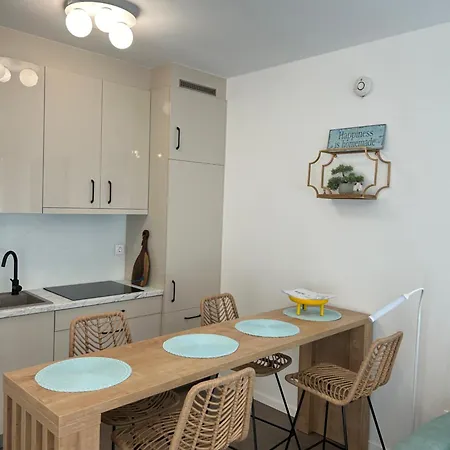 Blue Lagoon Apartament *
